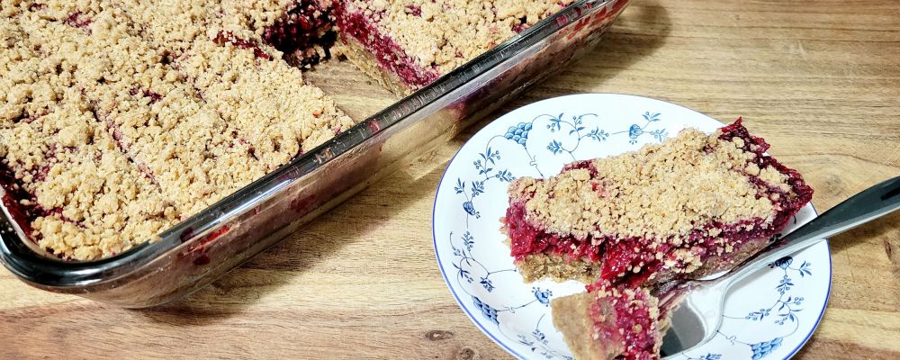 Raspberry Crumble Bars